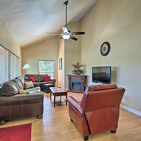 Flagstaff Townhome With Deck Easy Access Downtown! エクステリア 写真